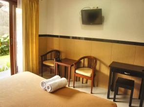 Rena Segara House Kuta