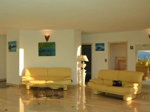 Villa Area