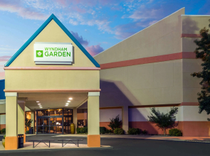 Wyndham Garden Stillwater