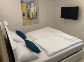 Hvar Old Dalmatian House Junior Suite - Deck 2