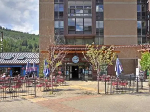 Mountain Plaza