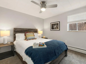 Stunning condo in the heart of Old Town