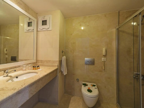 Riva Bodrum Resort - All Inclusive - Adult Only