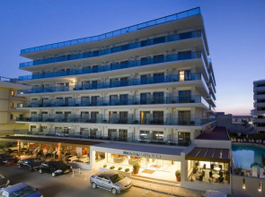 Ledras Beach Hotel