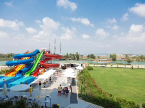 Water Side Resort & Spa