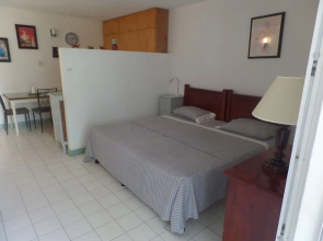 Garden Beach Studios at Montego Bay Club