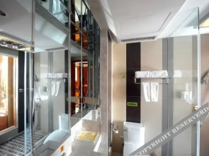 Vienna Classic Hotel (Jiexiu Century Square)