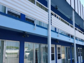 Skyline Motel