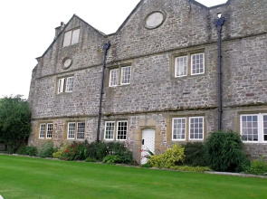 Braithwaite Hall Bed & Breakfast