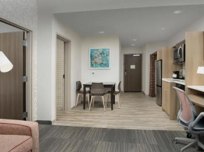 Home2Suites by Hilton Miami Airport S. Blue Lagoon