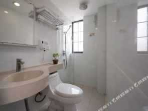 Homeinn Pebble Hotel (Shanghai Nanjing Road Pedestrian Street Jiangyin Road)