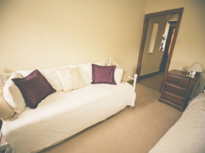 Weycroft Mill House Bed and Breakfast