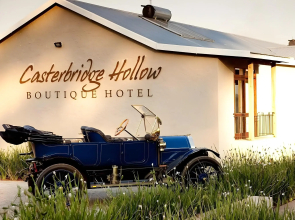 Casterbridge Hollow Boutique Hotel