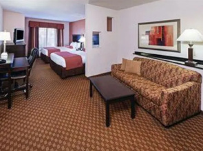 La Quinta by Wyndham Edmond
