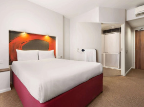 Ramada by Wyndham London Stansted Airport