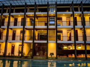 Olanro Hotel