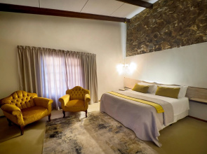 Centurion Guest House and Lodge