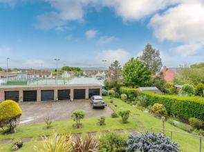 Thistle Apartment Perfect for Golfers and Couples