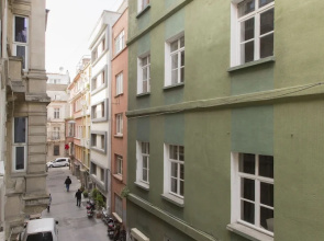 Malliott Sadri Alishik Apartment Istiklal