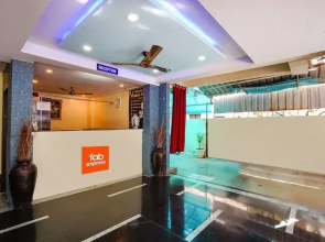 Fabexpress Vandan Villa Rooms Service Apartment