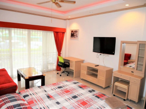 Baan Suan Lalana Te Ground Floor Studio Apartment Jomtien