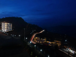 The Twin Towers Hotel New Kufri