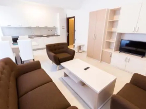 Wing Club Apartments