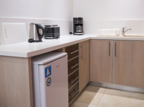 Loutsiana Hotel Apts