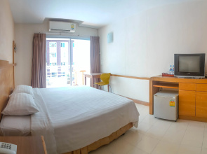 Eastiny Plaza Hotel