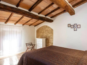 Fattoria Bio Pieve a Salti, Montalcino