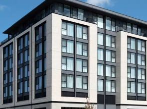 Holman Riverfront Park Hotel Salem, Tapestry by Hilton