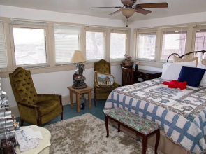 Tintic Goldminers Inn Bed and Breakfast