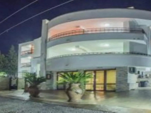 Villa M