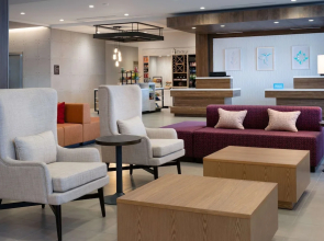 Hilton Garden Inn Visalia