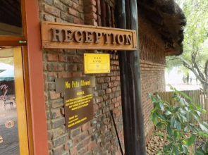 Golden Leopard Resorts - Manyane Resort