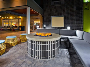 Home2 Suites By Hilton Grand Rapids Northeast