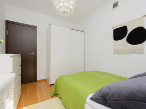 Sunny Heart of Warsaw by Renters
