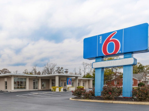 Motel 6 Winchester, VA