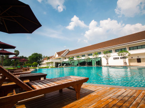 Bangsaen Heritage Hotel