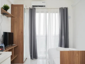 Nice And Elegant Studio Apartment At Sky House Bsd