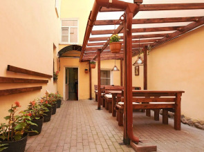 Austrian Yard at Furshtatskaya 16