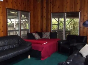 Volcano Country House