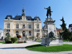 Le Debussy - studio - WIFI FIBRE- centre ville- parking