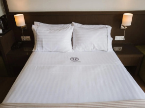 Piraeus Port Hotel