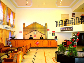 Hotel Rajputana Palace