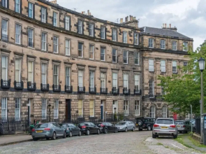 1 Bedroom Apartment in New Town