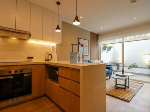 w Majestic 1BR Duplex in the Heart of Barranco