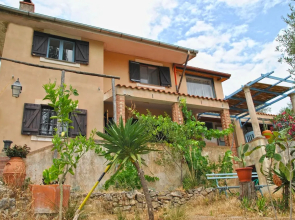 "La Casa Dell'artista Between art and Nature"