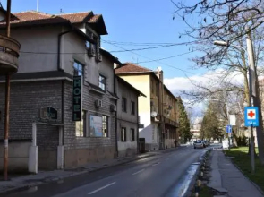 Damjan Hotel