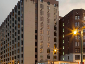 DoubleTree by Hilton Memphis Downtown